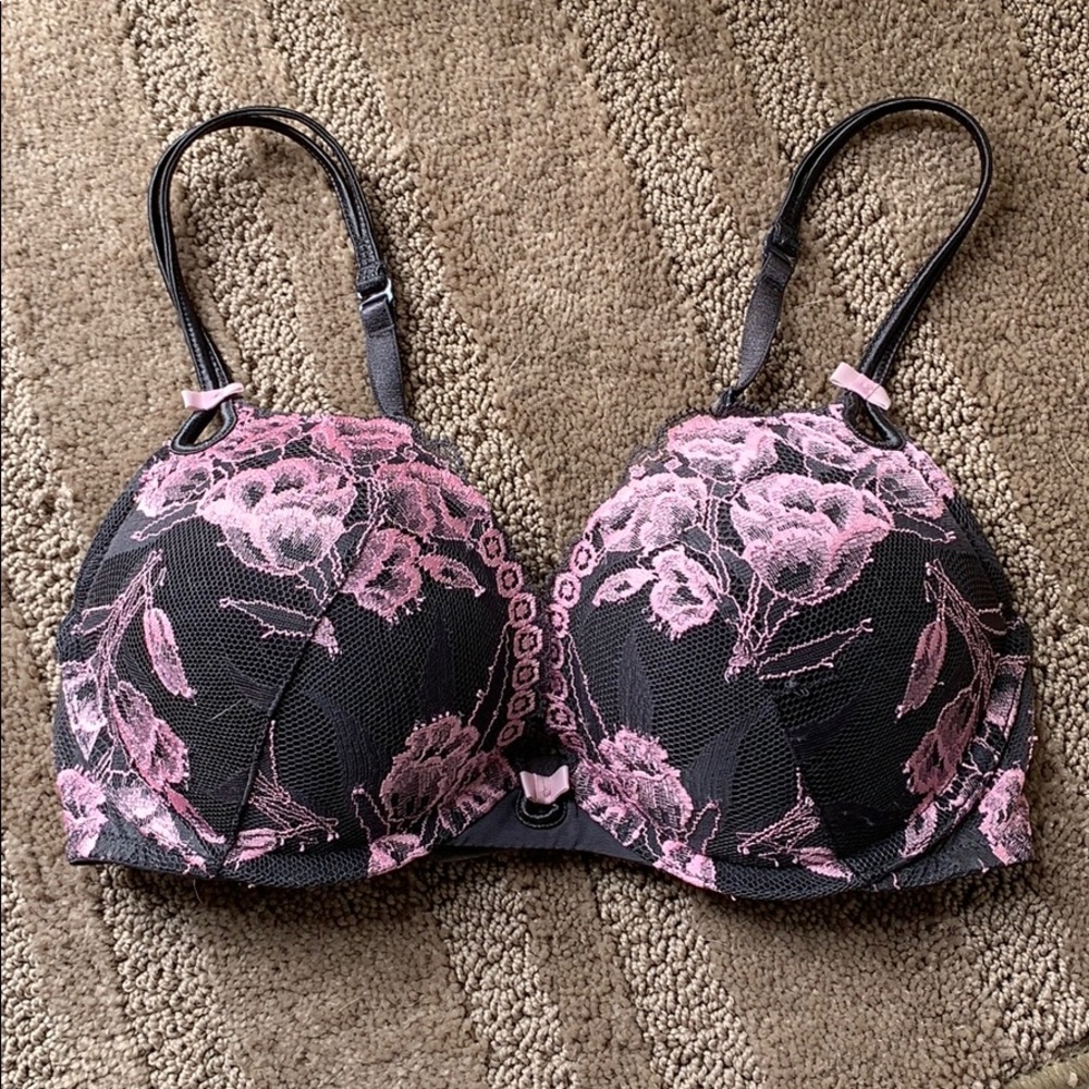Like New - VS Sexy Little Things Bra